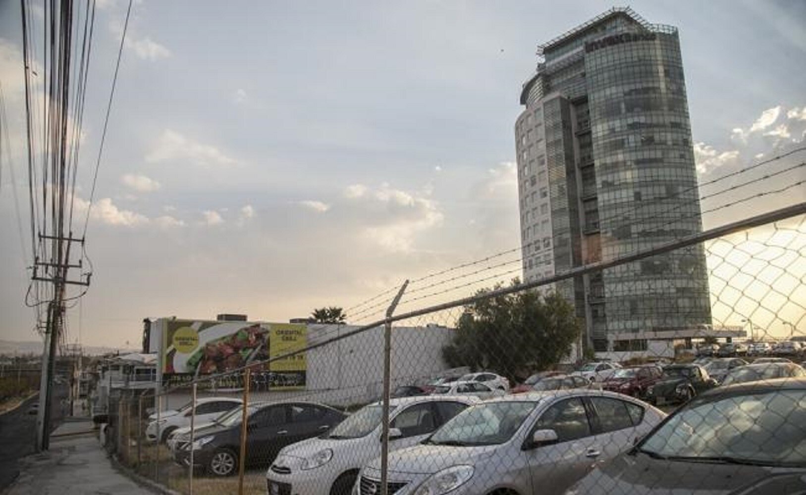 Notario denuncia falsificación de su firma en acta del caso Anaya: El País