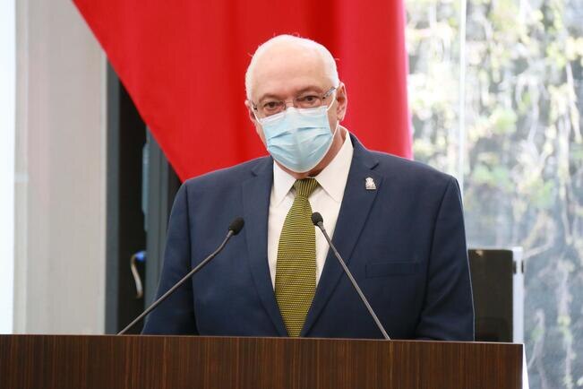 Herrera: es necesario legislar sobre el aborto