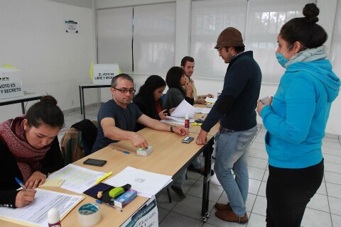 Superan número de votos vía electrónica