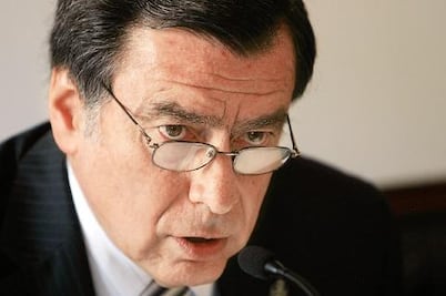 Aplican sanciones por obra pública