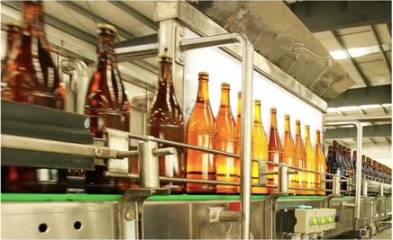 Dan luz verde para reactivar producción de cerveza en México