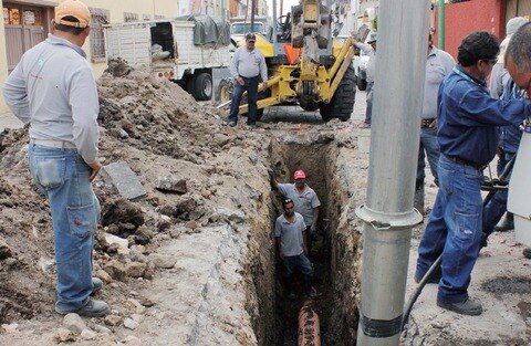 Anuncian licitaciones para obras de agua