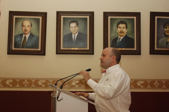 El presidente de la Comisión de Transparencia y Acceso a la Información Pública (Infoqro), Javier Rascado Pérez, dijo que de las 19 denuncias presentadas en 2016 sólo una fue desechada, porque el sujeto obligado actualizó los datos. (ARCHIVO EL UNIVERSAL)