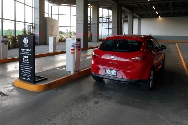 El secretario de Gobierno explicó que no existe ninguna denuncia  formal por la gratuidad del estacionamiento.