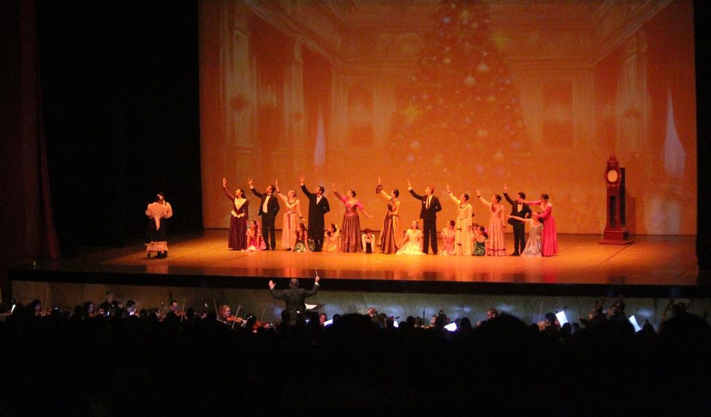 OFEQ termina el año con la magia navideña de “El Cascanueces”. Foto: Especial