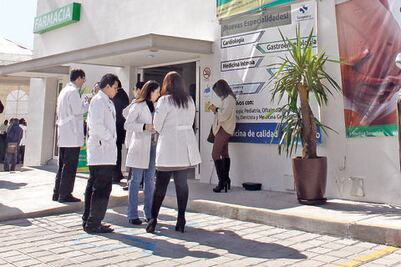 Especialistas se oponen a trabajar fuera de metrópoli