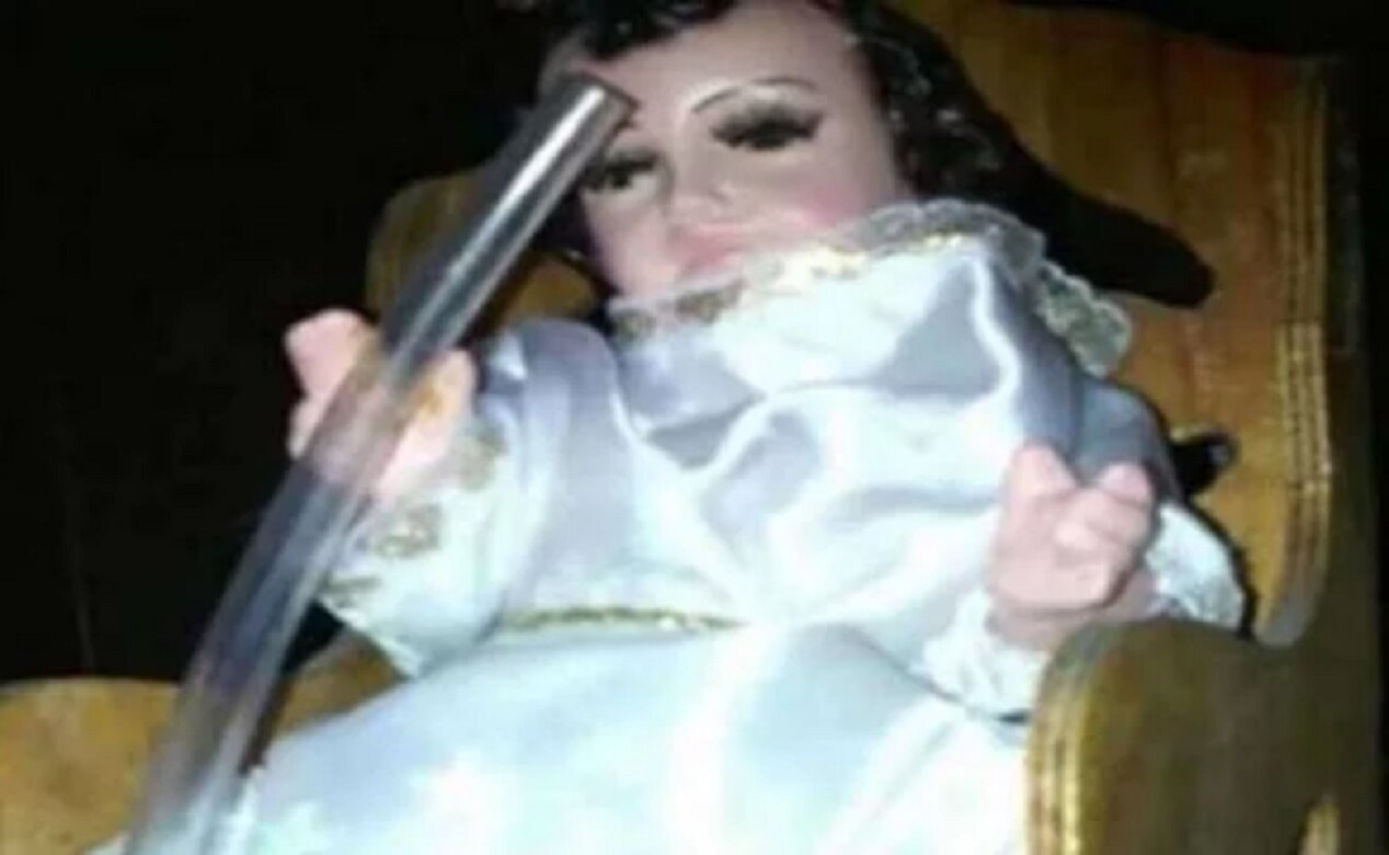 Visten al niño Dios de huachicolero