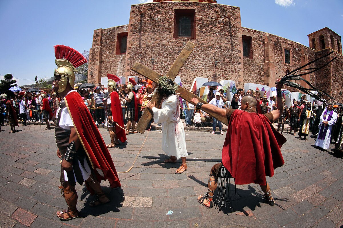 Querétaro tendrá Viacrucis presencial; el aforo será de 10 mil personas