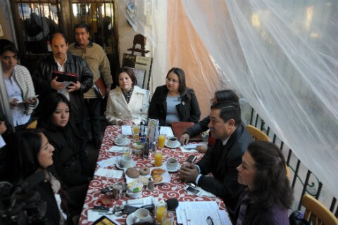 Convocan a diplomado 