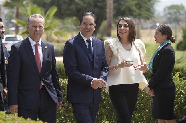 Llaman Coparmex y FDS a tener diálogo para conciliar al país