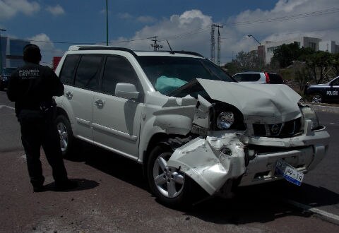 Cuatro lesionados en accidente
