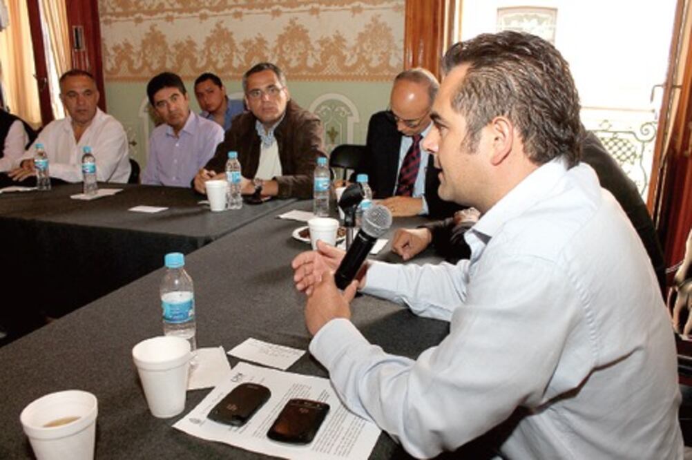 Diputados protegen a animales