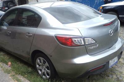 Detienen a sujeto por asaltar a mujer