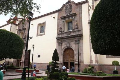 Templos. Religión, arte e historia