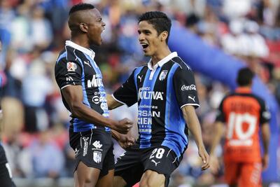 Gallos derrota a Pachuca