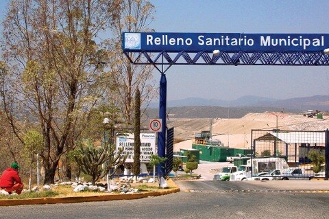 Controversia por tierras para relleno