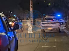 Investigan incendio de camioneta en Jurica Pueblo; no hay detenidos