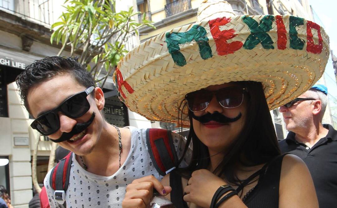 México cayó 23 lugares en índice de felicidad durante 2020; AMLO proponía agregarlo al PIB