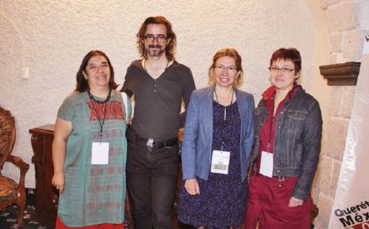 Encuentro de revistas y suplementos