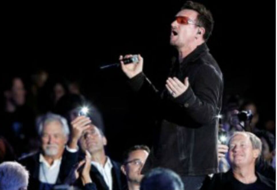 U2 regraba himno de protesta