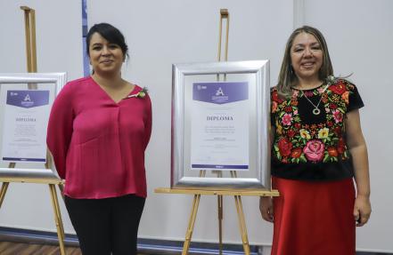 La UAQ reconoce el talento científico