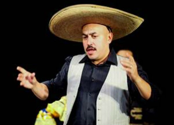 Lupillo Rivera cantó a su hermana Jenni
