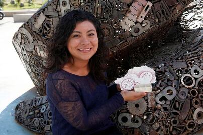 Elaboran en la UAQ papel con escamas de pescado