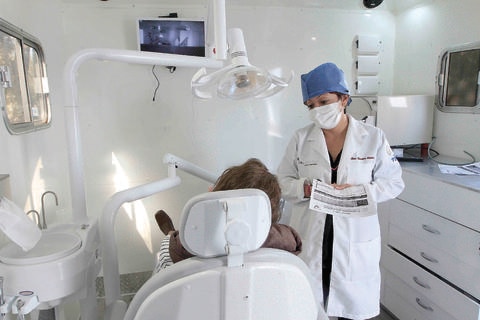 Casi 85% de los queretanos, con problemas dentales