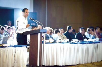 Propone Domínguez proyecto integral