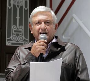 AMLO adelanta que su salario mensual será de $108 mil