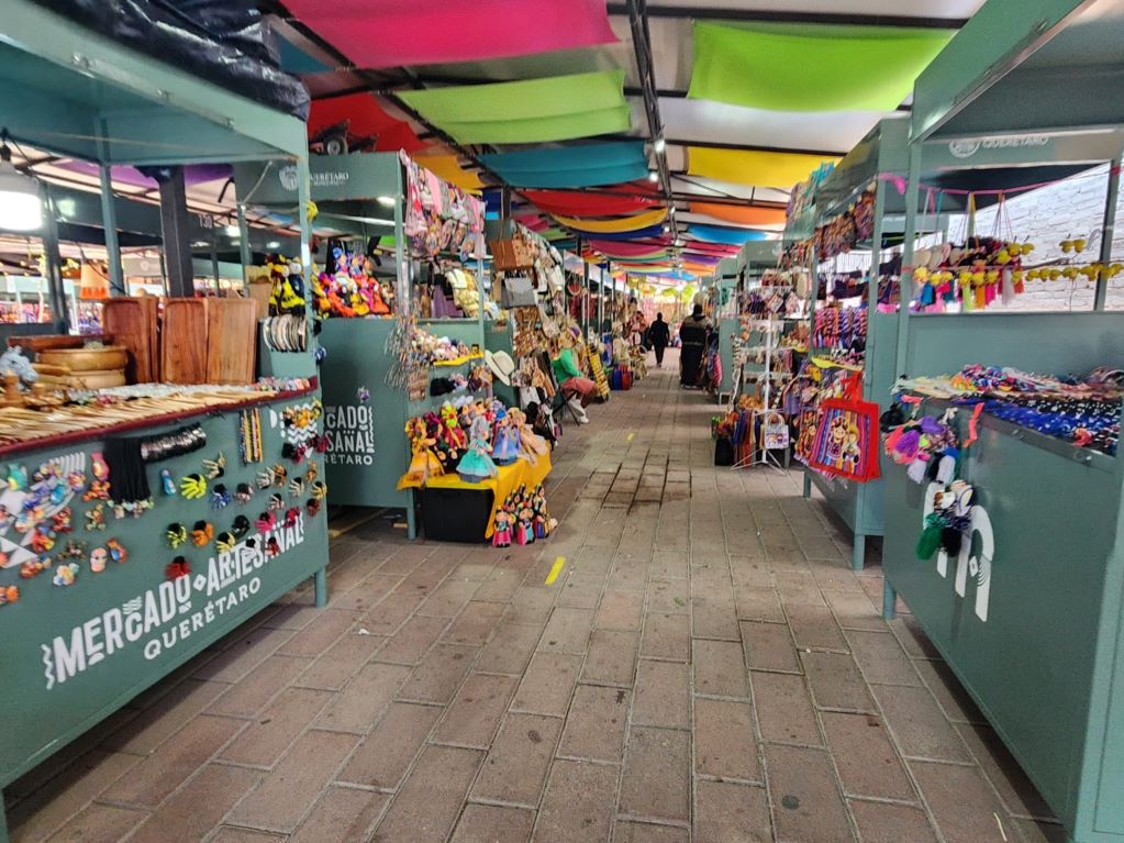 Querétaro ofrecerá a los artesanos puntos de venta más céntricos