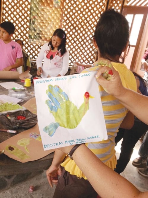 Estudia bióloga ave en extinción