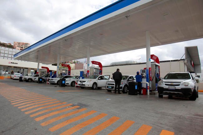 Gasolinerías operan con normalidad, afirma FDS