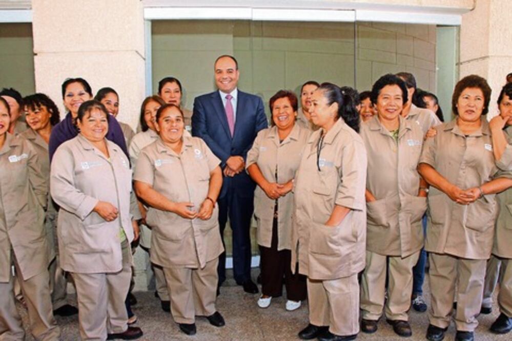 Capacitan a funcionarios