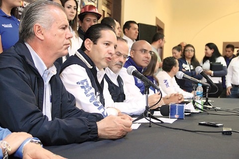 Asegura Domínguez ‘rescatar’ a adultos