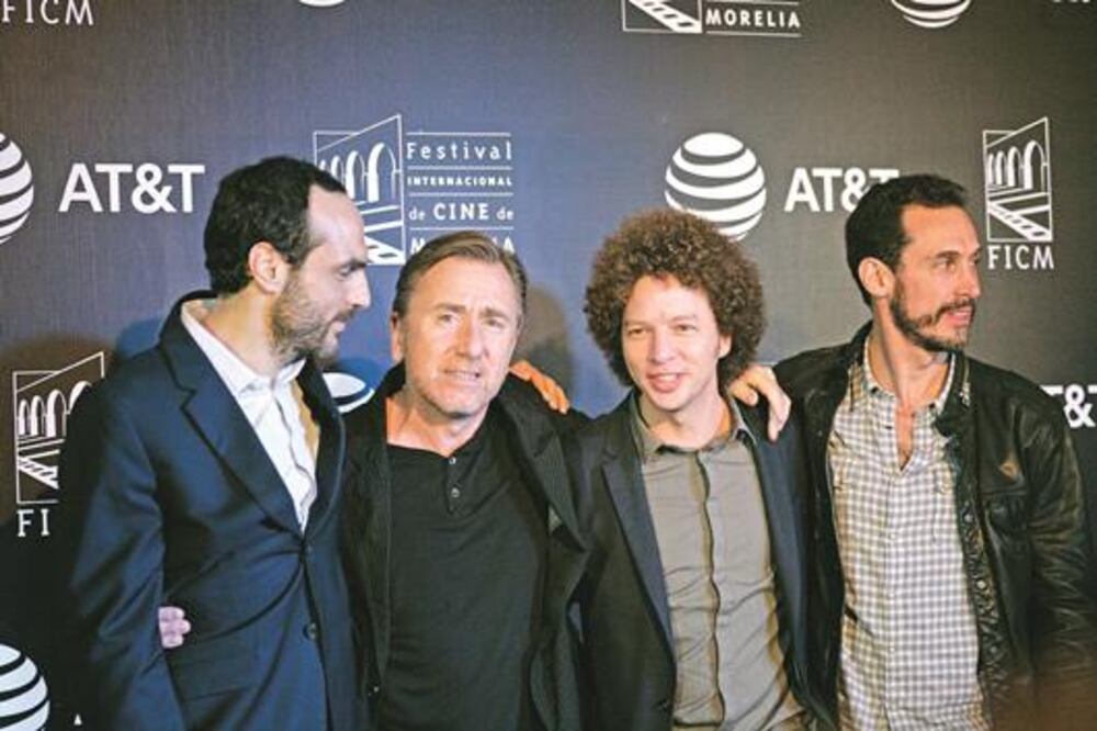 Tim Roth  dirigirá en México
