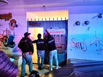 Clausuran nueve bares y restaurantes en El Marqués por no contar con licencia para la venta de alcohol