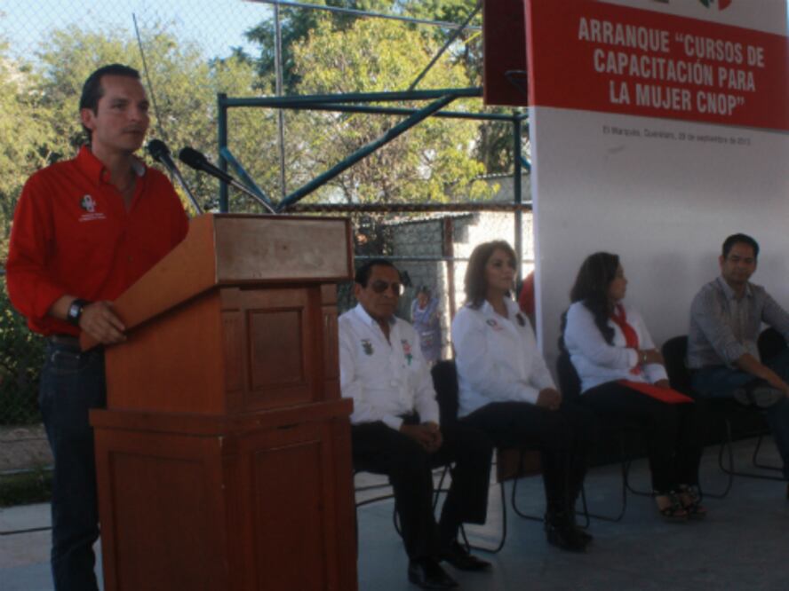 Inicia CNOP talleres para mujeres