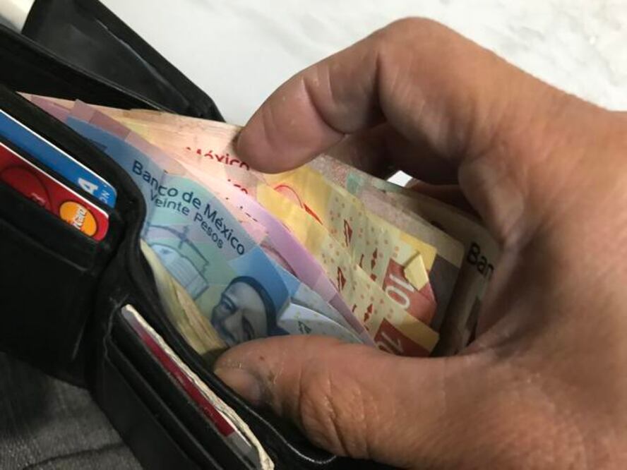 La Secretaría del Trabajo informó que del 19 al 21 de diciembre de este año, se proporcionaron 82 consultas sobre el pago de la prestación laboral. Foto: Archivo EL UNIVERSAL