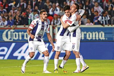 Van contra los foráneos