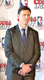 Cambió la raqueta por las duelas  