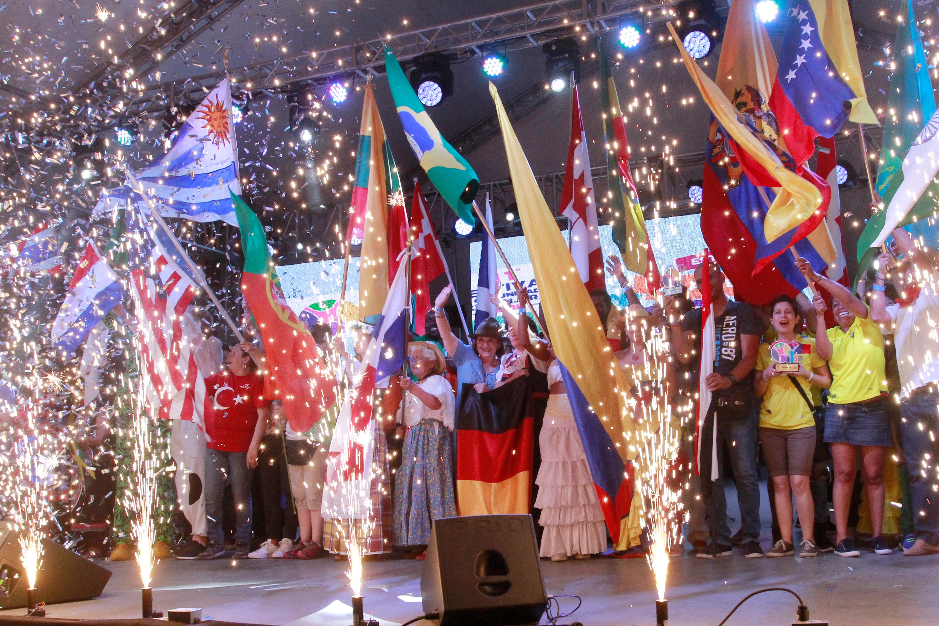 Culmina el Festival de las Comunidades Extranjeras