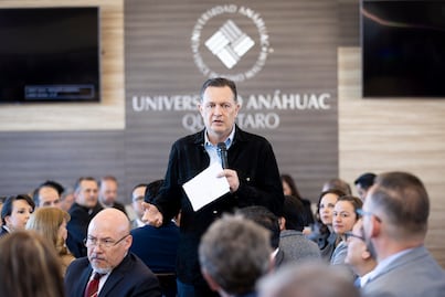 Mauricio Kuri reconoce la educación privada de Querétaro 