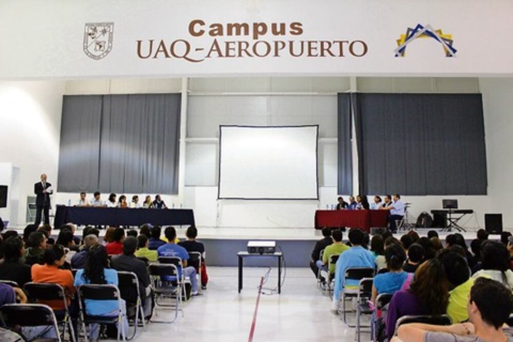 Adeuda UAQ por agua 80 millones de pesos