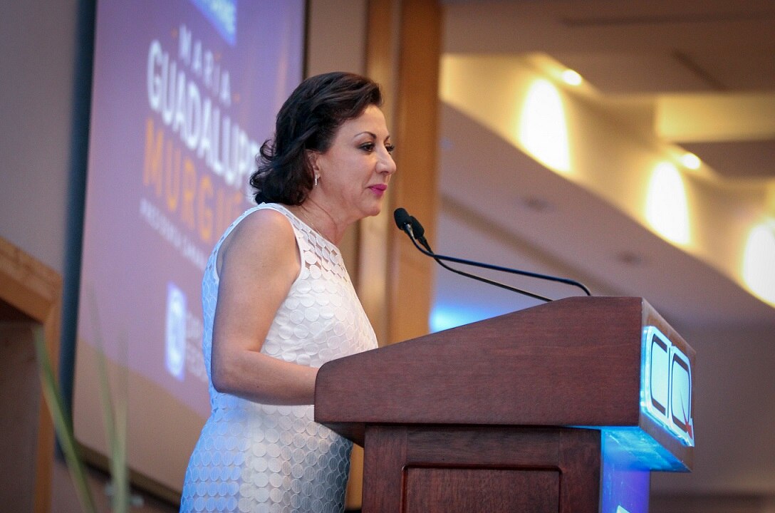 Guadalupe Murguía rinde informe de actividades