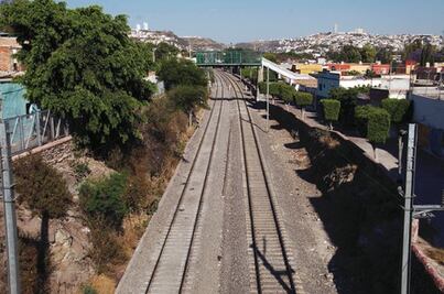 Avanza proyecto de tren ligero: delegado