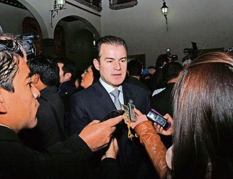 Revisan descargas de agua clandestinas