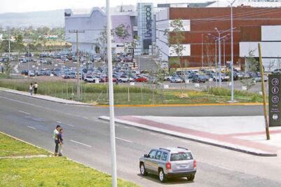 Tendrá Paseo de la República puente peatonal