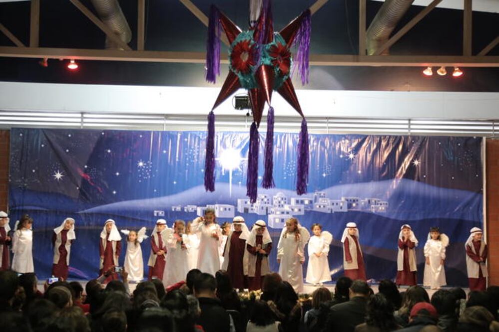 Los nueve actos presentados fueron inspirados en los 18 municipios y previo a la exhibición de cada baile los pequeños explicaban en inglés y español un poco de las tradiciones del respectivo ayuntamiento. (FOTOS: GONZALO IBÁÑEZ. EL UNIVERSAL)