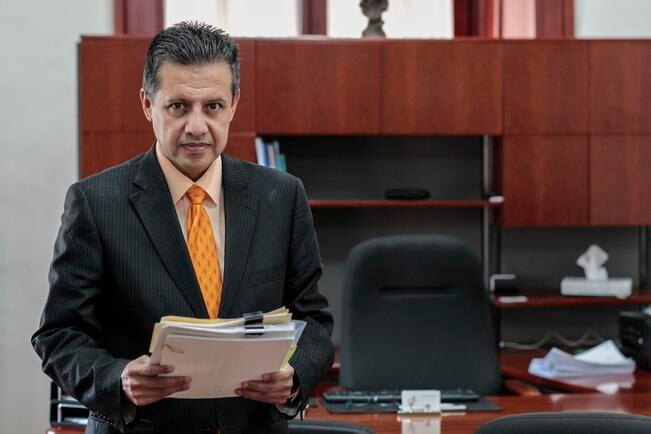 Seseq busca médicos para clínicas lejanas